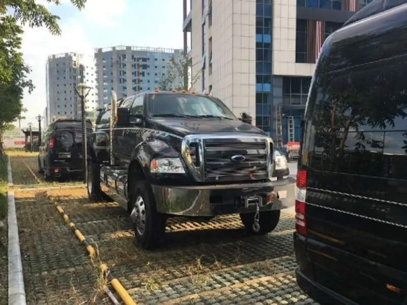 福特F650全新超大美式皮卡造型霸气